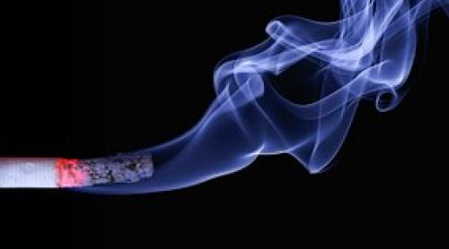 Fumătorii şi nefumătorii care se consideră sănătoşi, în realitate, suferă de boli pulmonare, confirmate de examenele imagistice
