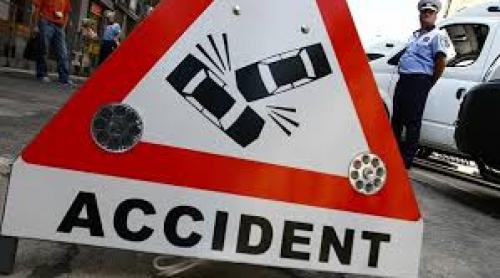 ULTIMA ORĂ. Cinci persoane rănite într-un accident rutier pe A1. TRAFICUL pe sensul Sibiu-Sebeş a fost RELUAT 
