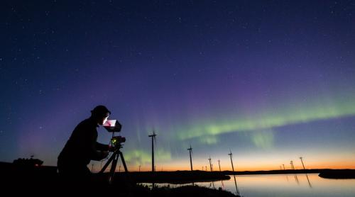 Imagini INCREDIBILE cu aurora boreală, surprinse cu o cameră profesională (VIDEO + FOTO)