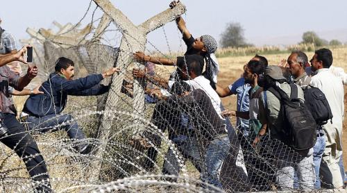 Președintele Consiliului European se teme că tot mecanismul cotelor de refugiați se va prăbuși chiar din cauza refugiaților