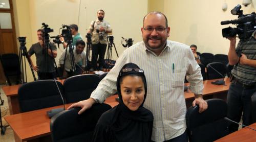 Jason Rezaian, jurnalistul WP, condamnat în Iran la ani grei de pușcărie pentru spionaj și 