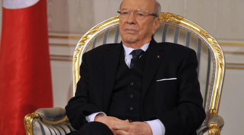 Președintele tunisian a decretat STARE DE URGENŢĂ şi STARE DE ASEDIU în capitală