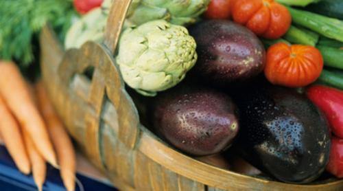 Italienii luptă împotriva încălzirii climei cu fructe și legume produse local