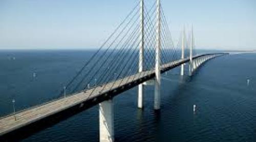 Autorităţile suedeze vor să închidă podul ce leagă Copenhaga de Malmo 