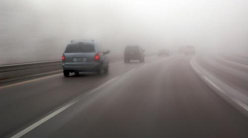 Trafic în condiții de ceață pe autostrada A1 Timişoara - Arad - Nădlac. Vezi cum se circulă pe drumurile din țară
