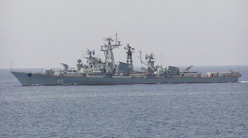 Un distrugător rus a tras FOCURI DE AVERTISMENT pentru a evita o coliziune cu o navă turcă