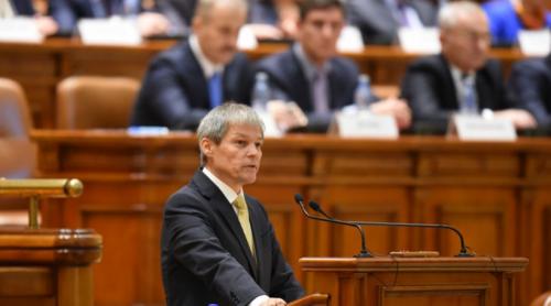 Cioloș prezintă Bugetul pe 2016 în plenul Parlamentului: Veniturile scad cu 10 miliarde lei, cheltuielile cresc cu peste 9 miliarde