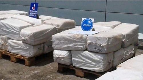 Navă sub pavilion moldovenesc, reţinută în Franța cu peste 2 tone de cocaină