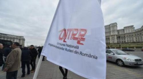 Petiția transportatorilor. UNTRR cere Guvernului și Parlamentului să limiteze tarifele RCA