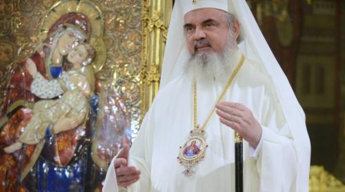 Mesajul de Crăciun al Patriarhului. Înaltul prelat vorbeşte despre violența verbală şi fizică în familie, războaie şi terorism