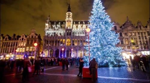 Simbolurile creştine, puse sub semnul întrebării. Târgul de Crăciun de la Bruxelles şi-a schimbat numele în „Plăcerile Iernii”