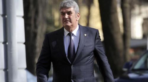 Senatul l-a lăsat pe Gabriel Oprea fără imunitate. Fostul ministru poate fi urmărit penal