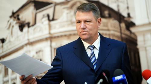 Klaus Iohannis a enervat. „Generaţia Facebook“ îl părăseşte PAS CU PAS. Şi like după like. 