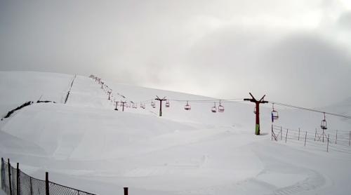 Zăpadă cum nu a fost toată iarna în Valea Dorului!