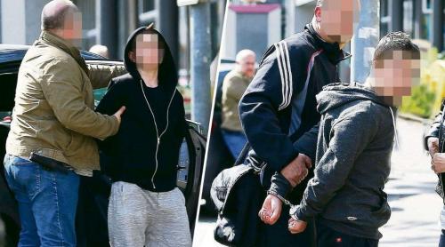 Un minor român de 16 ani și prietenul său de 14 au băgat spaima în nemți: 130 de infracțiuni