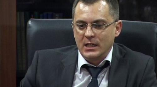 Laurențiu Ciobotărică, directorul interimar al Complexului Energetic Oltenia, reținut de polițiști pentru abuz în serviciu  