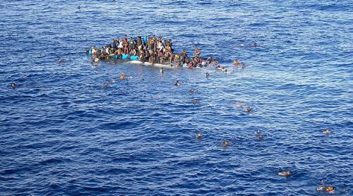 Cei cinci morți anunțați în urma scufundării unei nave cu refugiați sunt, de fapt, o sută
