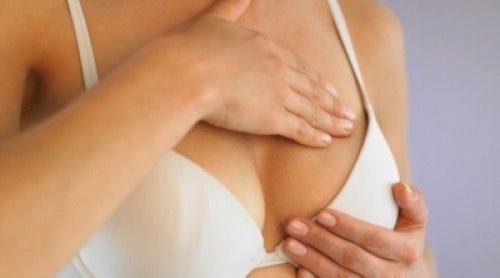 Acupresiunea: Soluția contra oboselii în cazul femeilor ce au suferit de cancer mamar