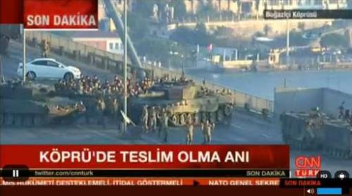 Opt militari turci cer azil politic în Grecia.Au început audierile