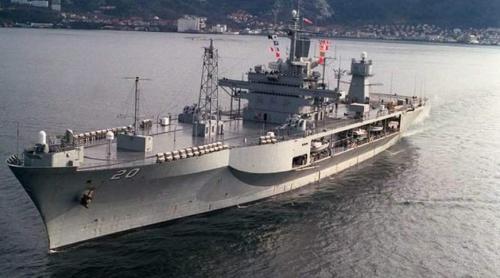 Nava comandant a Flotei a VI-a americane a intrat în Marea Neagră