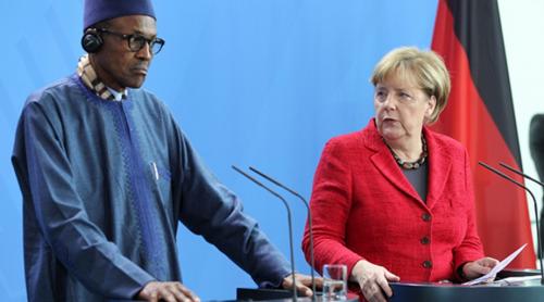 Preşedintele Nigeriei şi-a umilit soţia, de faţă cu Angela Merkel: 