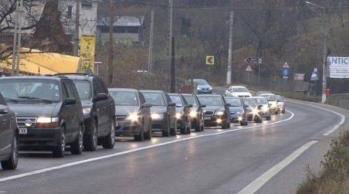 Atenție, șoferi! Trafic îngreunat pe DN 1, în zona Comarnic. Vezi cum se circulă pe drumurile din țară