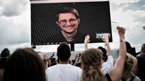 Adio spațiu privat! UE și SUA închid gaura de securitate provocată de Snowden