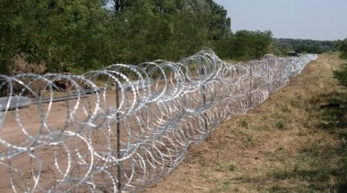Gardul inteligent antiimigranţi din Ungaria vorbeşte în cinci limbi