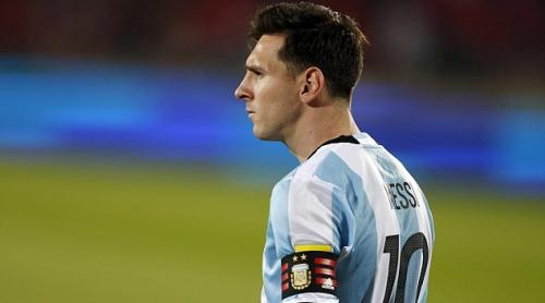 Messi îşi cere scuze într-o scrisoare trimisă FIFA. Maradona zice că jucătorul l-a înjurat pe arbitru