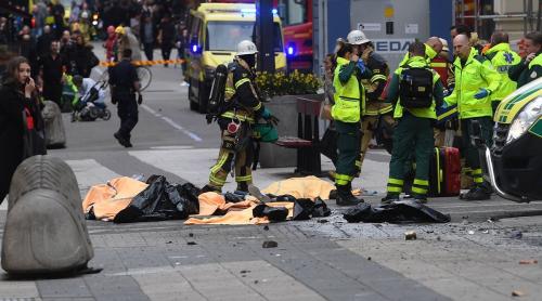UPDATE. Suedia: Un camion a intrat în mulțime. Cel puţin trei morţi (VIDEO)