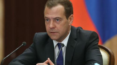 Medvedev: Atacul american asupra bazei siriene a adus SUA la doar un pas de o confruntare militară cu Rusia