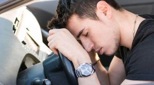 Pericolul vacanțelor de weekend: A adormi la volan!