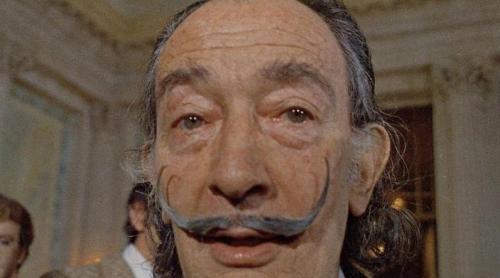 Deshumarea lui Dali: Celebra mustaţă a pictorului, conservată perfect