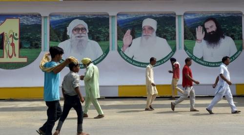 Un renumit guru condamnat la închisoare pentru viol