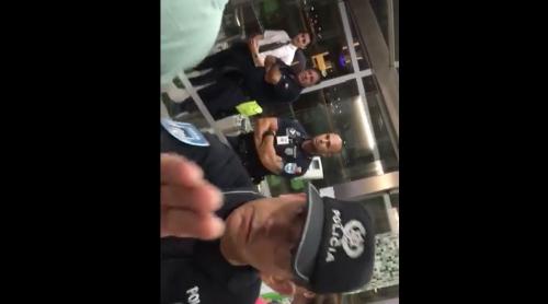 O sută de turişti români blocaţi în aeroportul din Lisabona. Poliția chemată să calmeze spiritele (VIDEO)