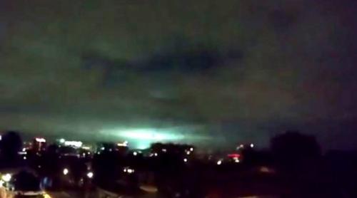 Cum se explică apariția luminilor ciudate pe cer în momentul cutremurului din Mexic