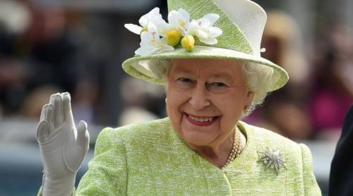 Regina Elisabeta a II-a: Venituri anuale de Regină şi femeie de afaceri de succes! 