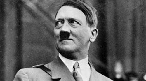 Adolf Hitler, pictor. Ipoteza lui Eric Emmanuel Schmitt, transformată în roman