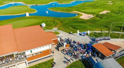 România, pe harta internațională a golfului. Prima competiţie oficială la Teleac, cu Prinţul Sturdza, Segărceanu şi Contra