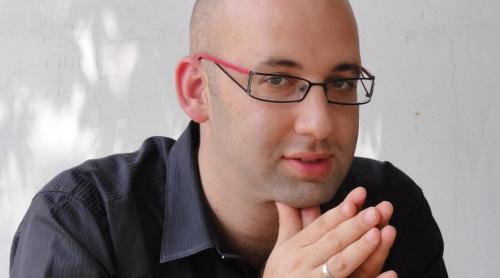 EXCLUSIV. Reacţia consultantului politic israelian Moshe Klughaft la acuzaţiile aduse lui şi colegilor săi 