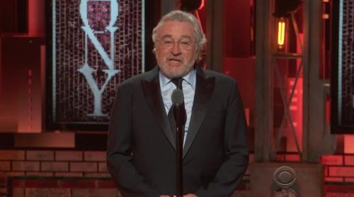 Robert De Niro l-a înjurat de două ori în direct pe Donald Trump 