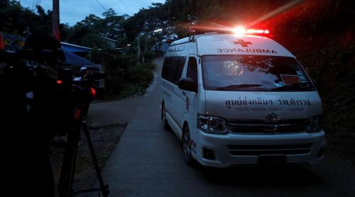 THAILANDA. Dramatica operaţiune de salvare a copiilor din grotă s-a încheiat cu bine