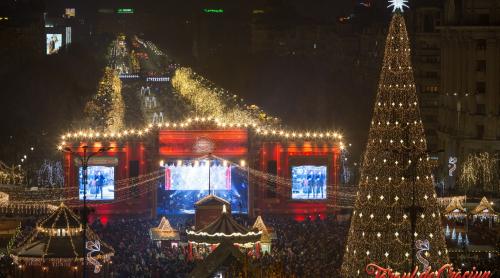 S-au aprins luminițele de Crăciun în București