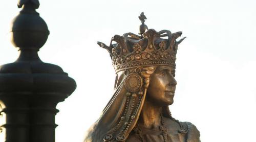 Prima statuie a Reginei Maria din afara graniţelor României, dezvelită în oraşul britanic Ashford