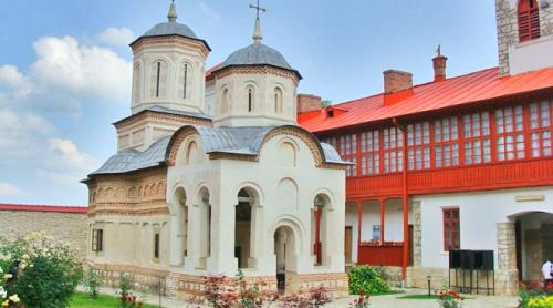 Fabuloasa Românie. Mănăstirile Olteniei de sub munte