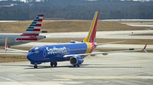 Statele Unite și Canada suspendă zborurile avioanelor Boeing 737 MAX
