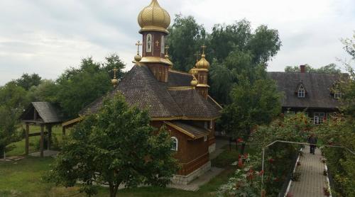Fabuloasa Românie. Povestea călugărilor pescari din Delta Dunării. Mănăstirea dintre ape