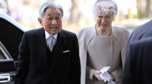 Împăratul Japoniei abdică. S-a aflat 30 de ani pe tron