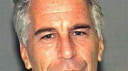 Miliardarul Jeffrey Epstein, găsit mort în închisoare. Era acuzat de trafic de minore