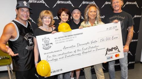 Metallica a donat 250.000 de euro pentru spitalul oncologic pentru copii construit de asociaţia "Dăruieşte viaţa"